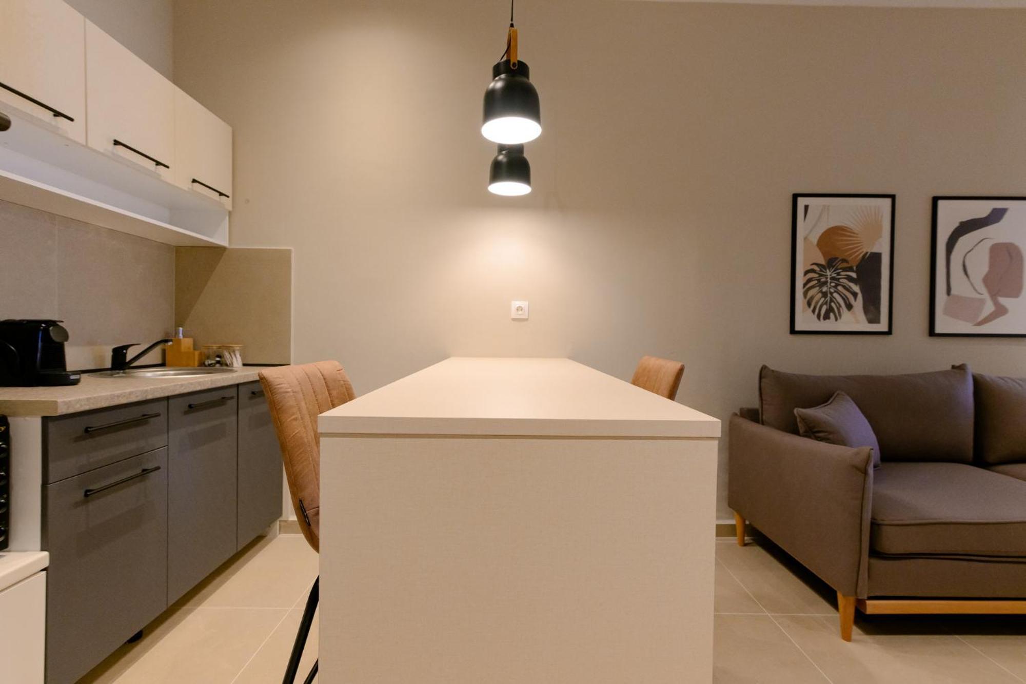 Luxury Central Apartment 6,1 Larissa Exteriör bild