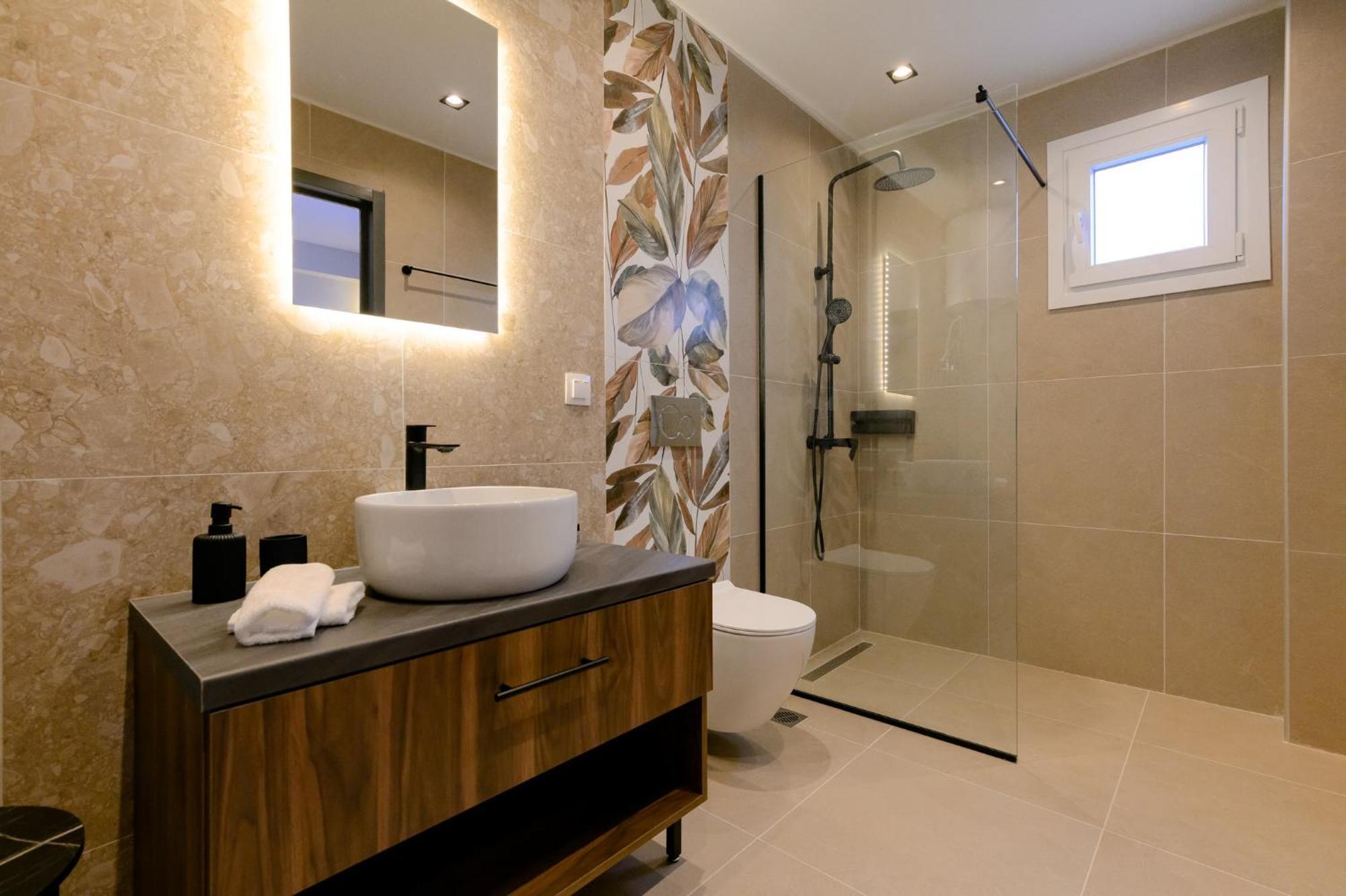 Luxury Central Apartment 6,1 Larissa Exteriör bild